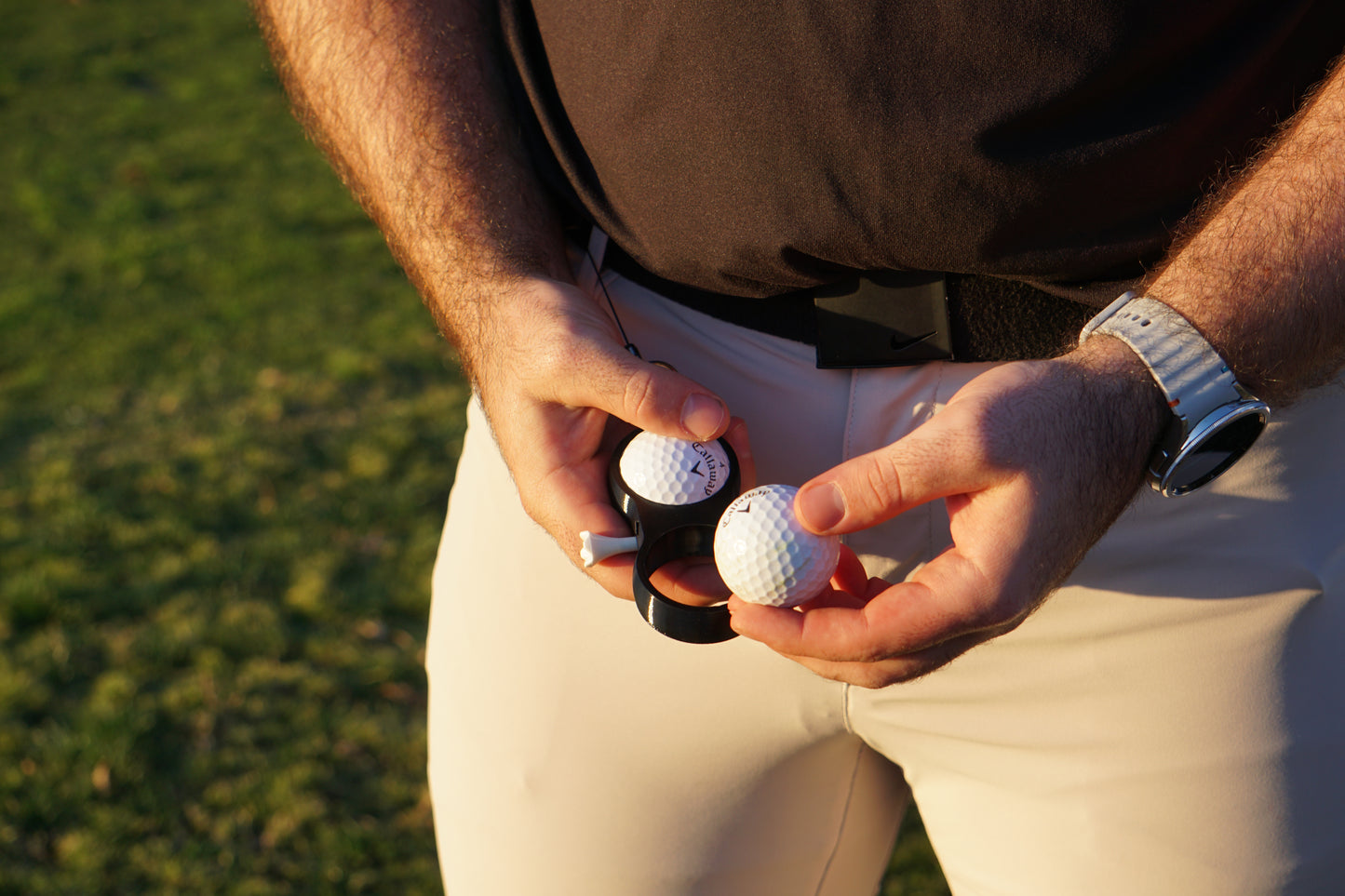 Golf Ball & Tee Holder Clip β Quiver Caddy for Golfers, Attaches to Belt or Golf Bag, Easy Access Golf Accessories Organizer