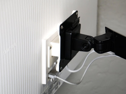 Samsung Monitor M80B / 32BM80 Vesa Adapter