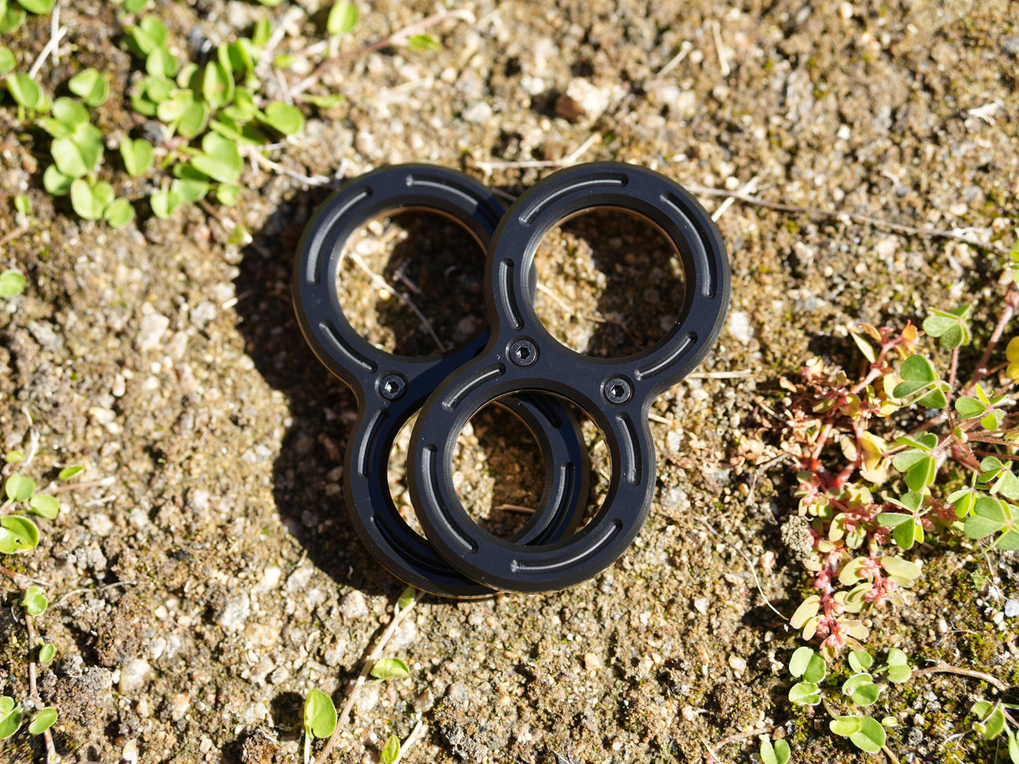 Knucks, Brass Edition, Fidget Sliders, Metal magnetic fidget toy